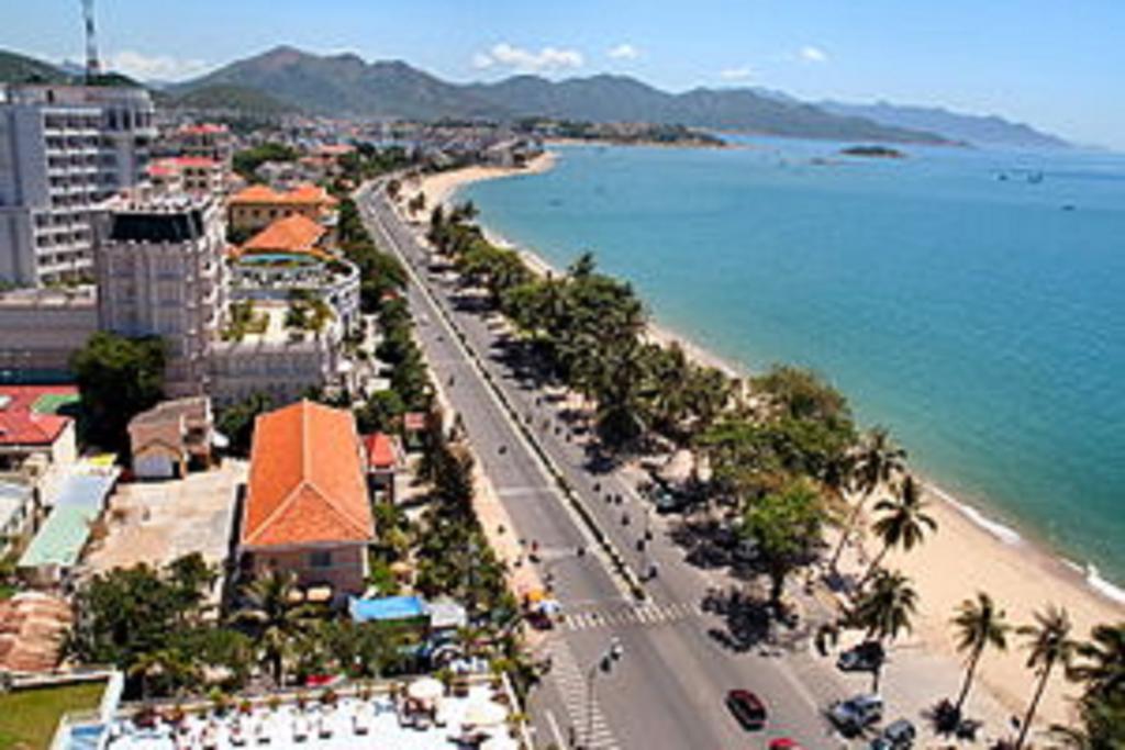 Beach Front Oceanous Apartment Нячанг Экстерьер фото
