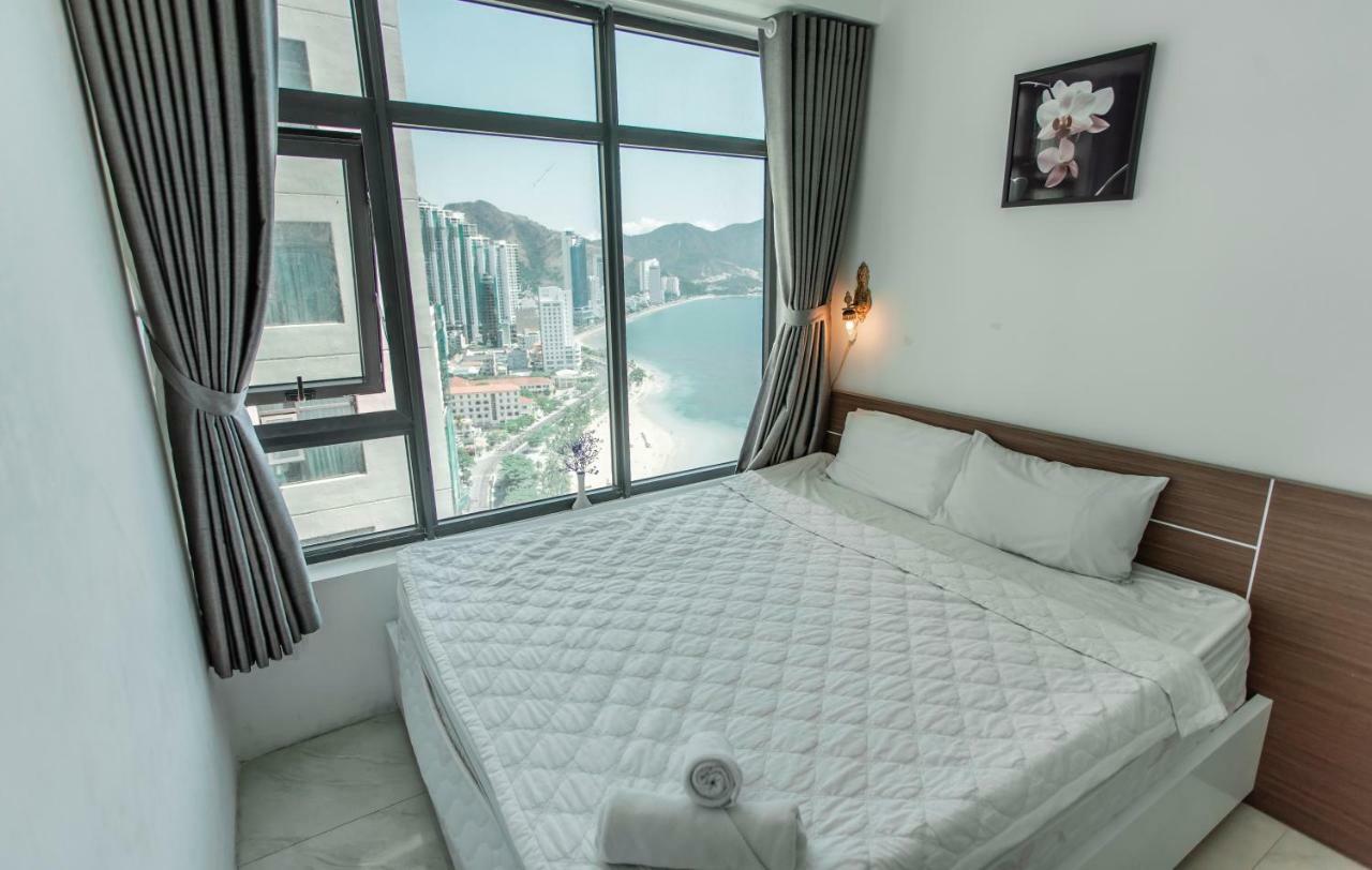 Beach Front Oceanous Apartment Нячанг Экстерьер фото